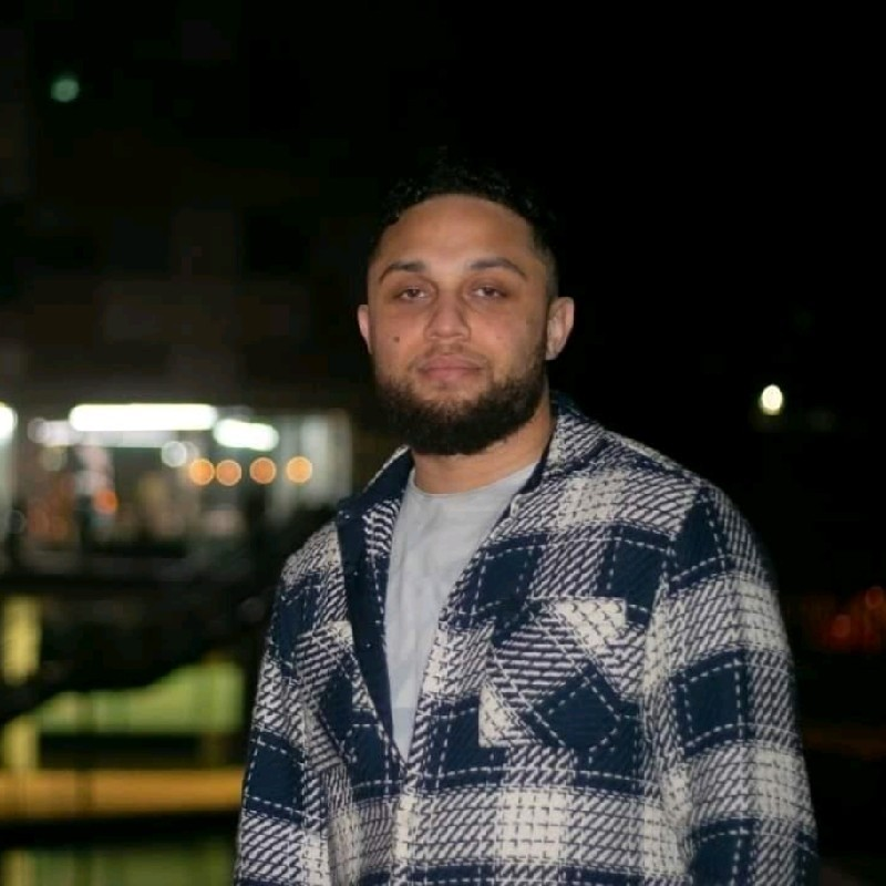 Oisin — Founder & CEO